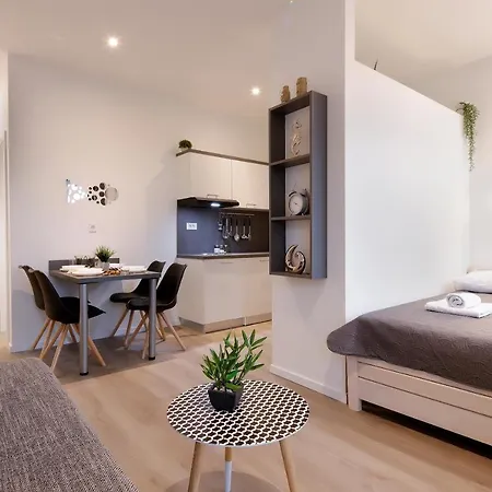 Zara Apartmán *
